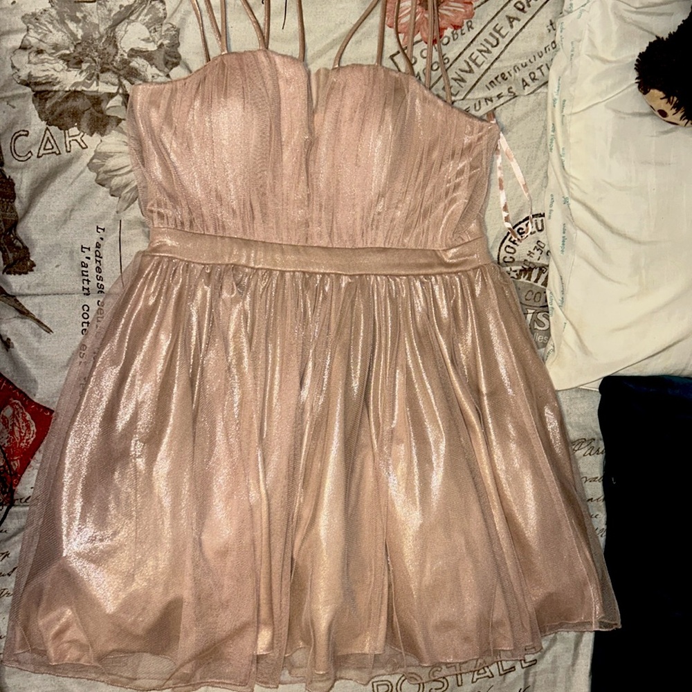 Short dress